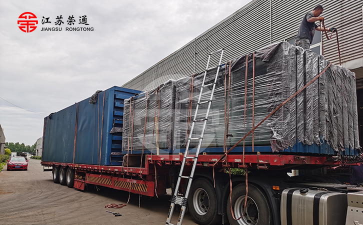 农村候车亭采用新型结构设计，提高农村候车亭的使用寿命，减少维护成本