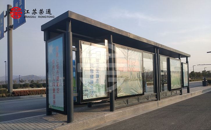 优质的公交站台厂家是保证产品质量的有利条件